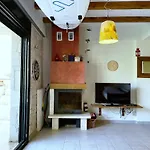 Mikael Pool Villa Paliouri