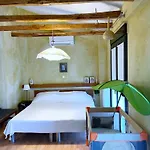 Mikael Pool Villa Paliouri