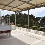 Thea Apartment In Nea Kallikratia