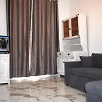Thea Apartment In Nea Kallikratia