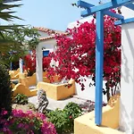 Pavlis Studios Kampos