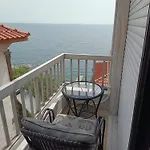 Kalys House