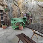 Zorbas Apartments