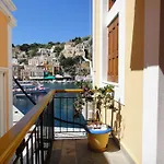 Captain\'S Suites