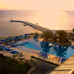 Palmariva Beach Hotel