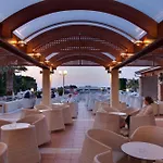 Bella Beach Hotel