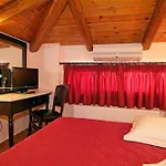 Hotel Varonos