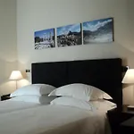 The Athens Gate Hotel