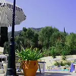 Elli Marina Studios And Apartments
