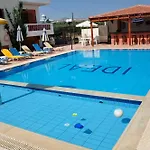 Ideal Hotel
