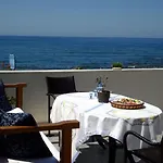 Skinos Apartments