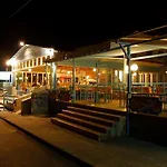 Socrates Apartmens & Restaurant
