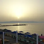 Litinakis Studios Sea View & Litinakis Studios Garden View 700 Meters Away