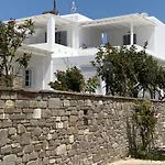 Kirki Rooms & Studios On The Hill