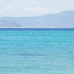 Apollo Beachfront House In Pefkohori #Feelslikehome