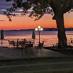Lepanto Beach Hotel