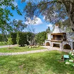 Villa Emily