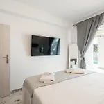 Punta Mare Villa 2