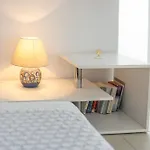 Lydia\'S West Apartment