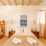 Mylos Seaside Experience