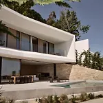 Opsis Villas, A Waterfront & Architectural Retreat