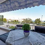 Sunshine Apartment