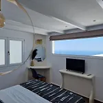 Amerisa Suites & Villa