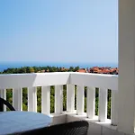 Villa Pantheon
