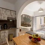 Polydefkis Hotel