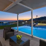 Tony\'S Place Pefkos