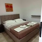 Emmanuel Apartment