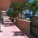 Alexander Beach Hotel