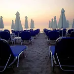 Hotel White Rose Beach