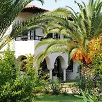Assa Maris Beach Hotel