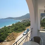 Travlos Studios