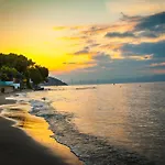 Villa Teresa Luxury Suites