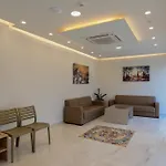 Blue Horizon Apartments