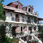 Margarita Apartments