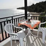 Giannis Maria Apartments