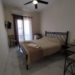 Paradise Garden Paros