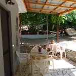 Agatha Appartments Paliouria