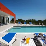 Gramvousa Villas