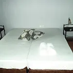 3 Bedroom Lovely Home In Paralio Astros