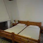 Vicky Rooms & Apartments
