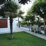 Vicky Rooms & Apartments