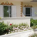 Villa Irida