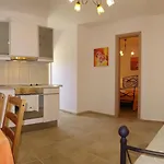 Estella Studios
