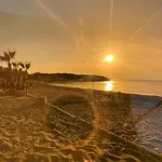 Villa Naya By The Beach