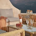 Akrolithi Boutique Hotel & Suites