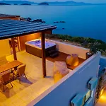 Lalari Beach Suites